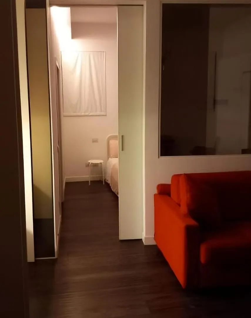 Bilocale In Centro Citta 15 Min Dal Duomo - Fontana Apartment Milan